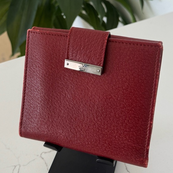 Gucci Red Leather Wallet - Picture 1 of 6